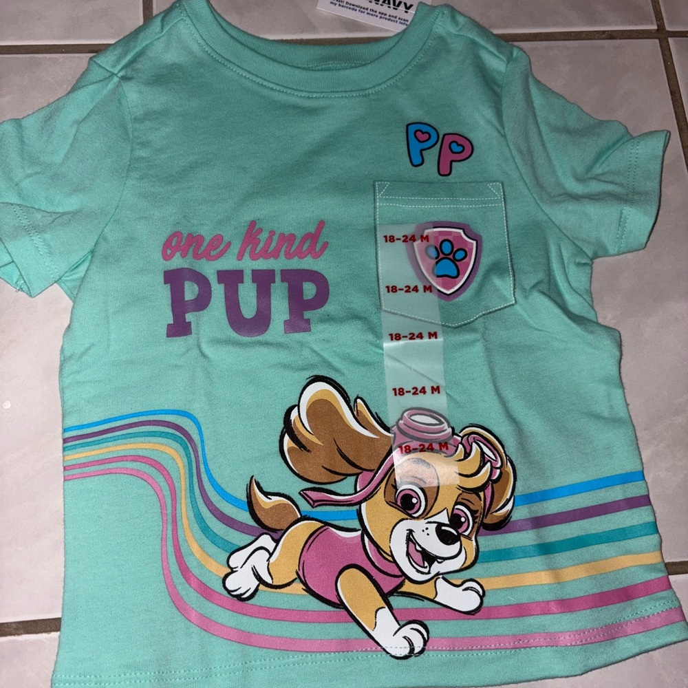 Old Navy‎ Mint Green Kids Tee with Cartoon Pup Design